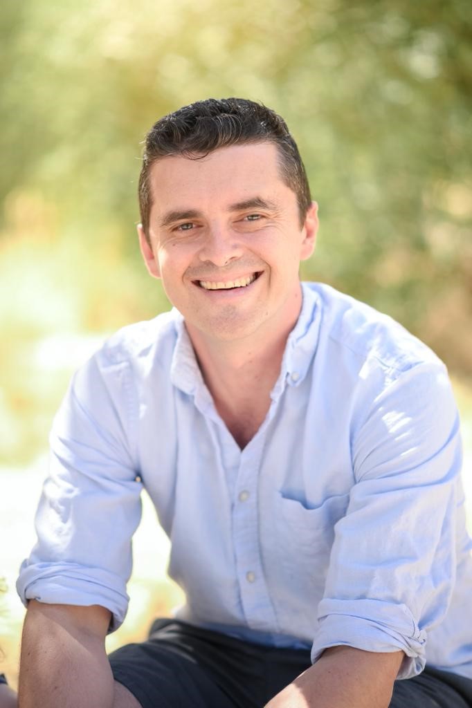 Benji Davis Headshot